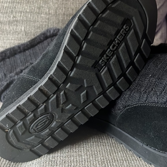 Sketchers calf-high boots - Picture 3 of 5